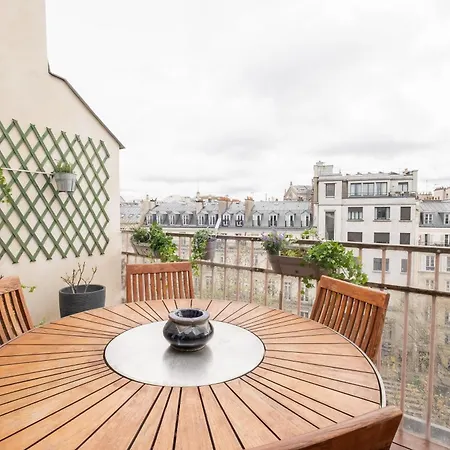 Veeve - Lofty Heights Paris